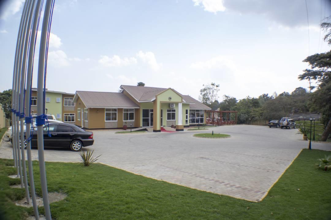 Hotel Desderia Mbeya Bagian luar foto